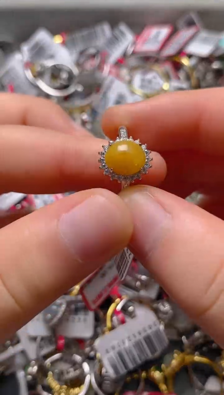 银S925镶嵌戒指翡翠百内无证书