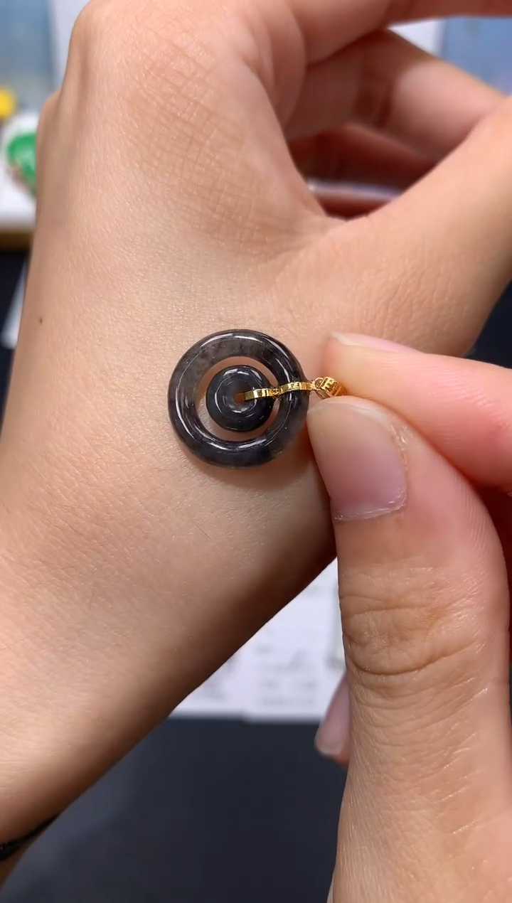 翡翠18K金镶嵌颈饰模式推广期48小时鉴赏期