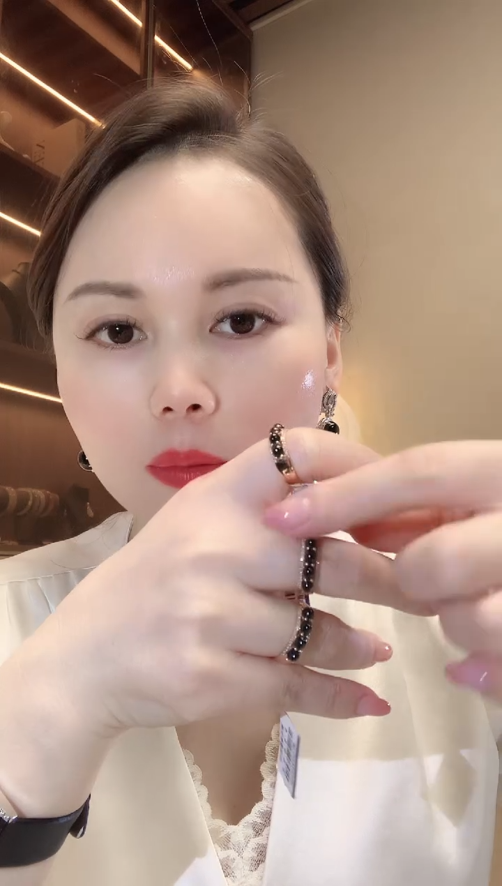 【闪购商品】翡翠戒指18K金镶嵌A35 多样性发货一件