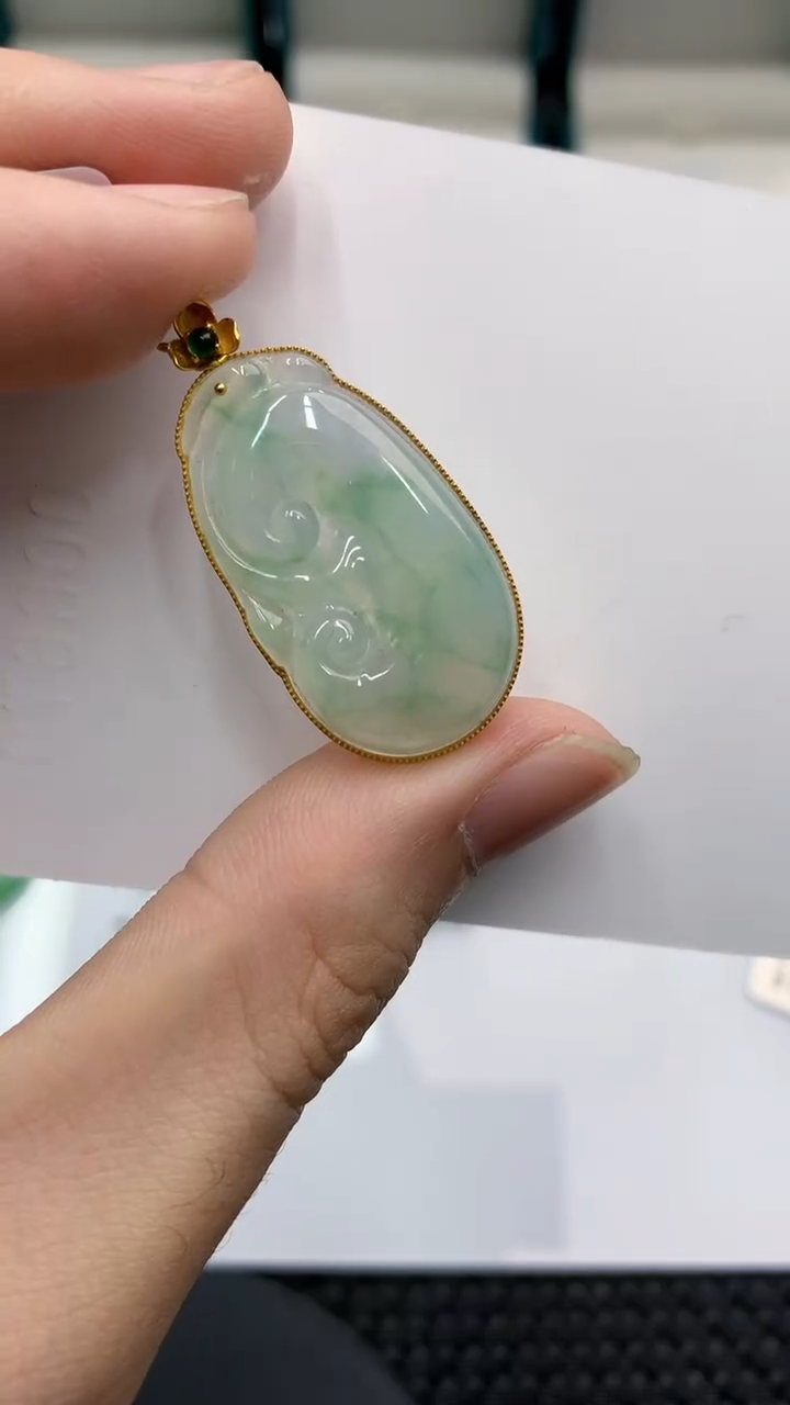 【闪购商品】翡翠颈饰18K金镶嵌            8