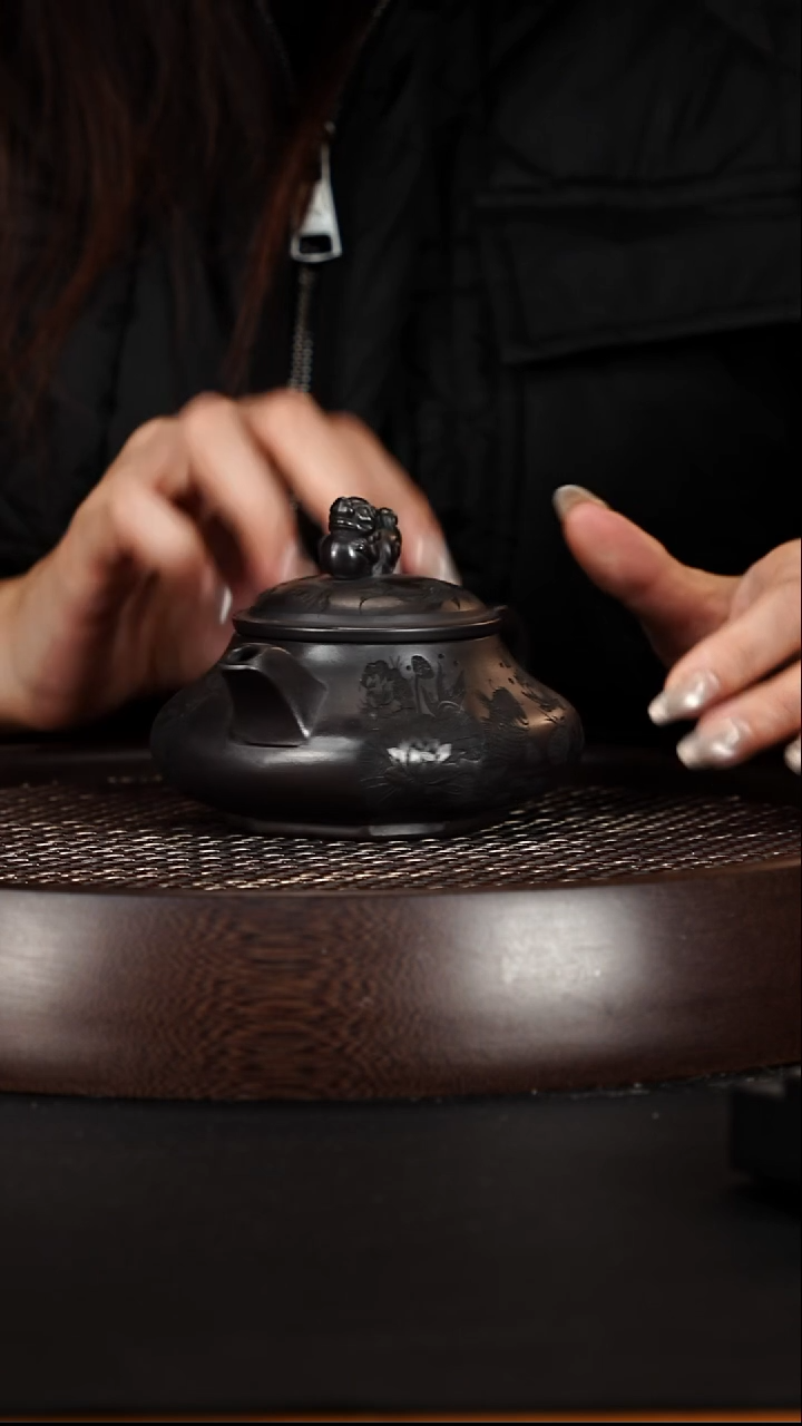 茶壶紫砂宜兴紫砂壶石黄泥料八方龙尊220cc