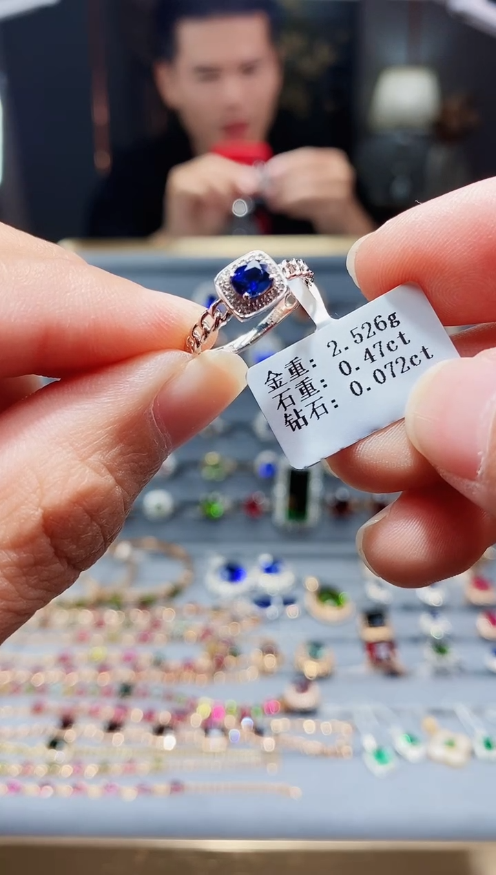 【闪购商品】蓝宝石戒指铂Pt950镶嵌0.47.