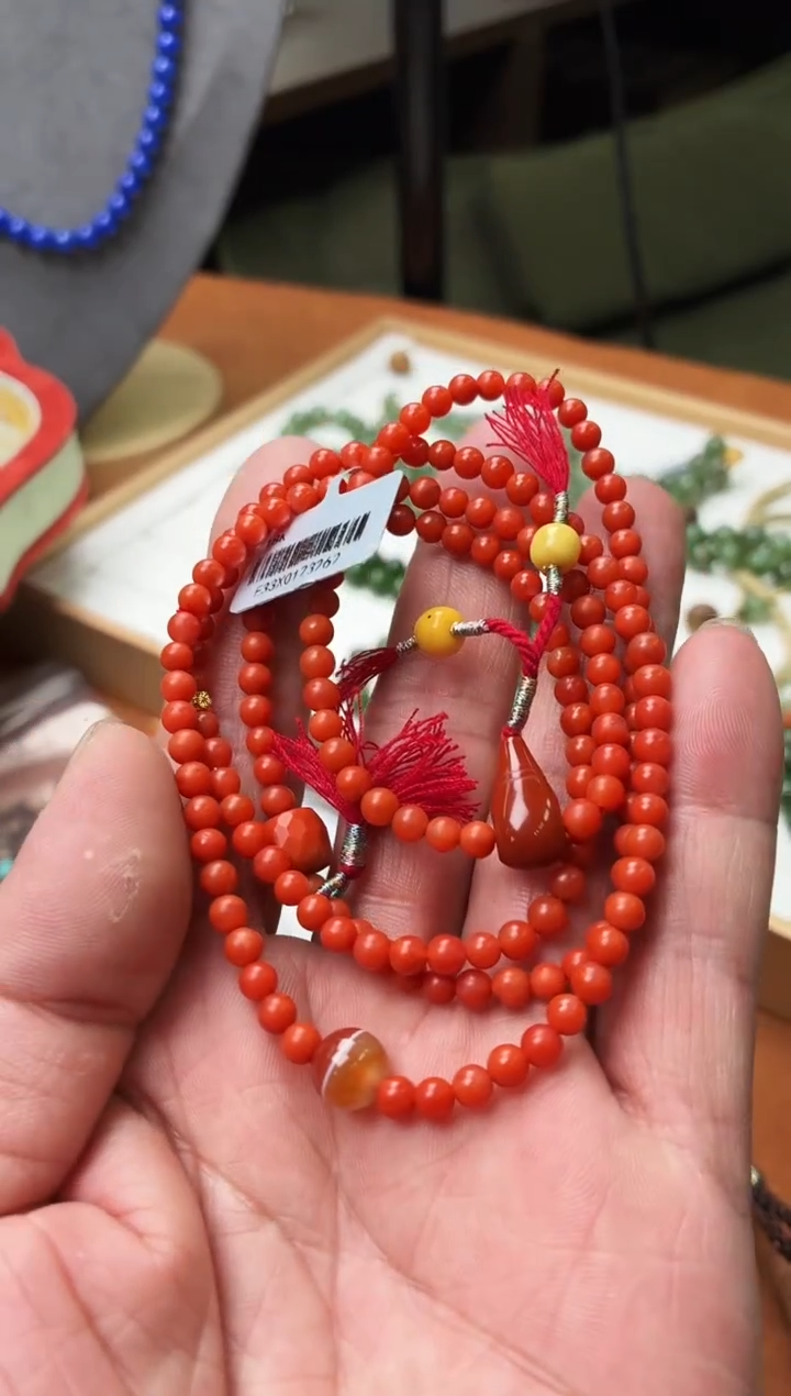 颈饰未镶嵌南红玛瑙r09