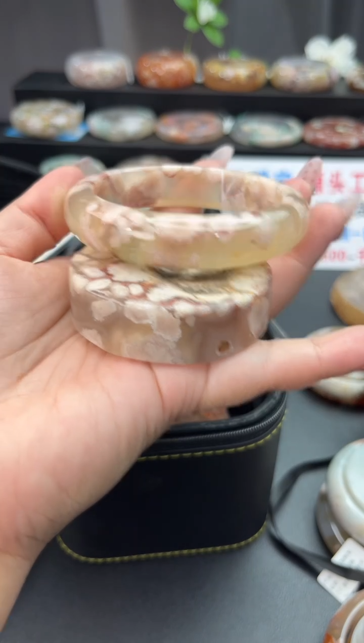 无非金属（60圈口）赠送镯心 