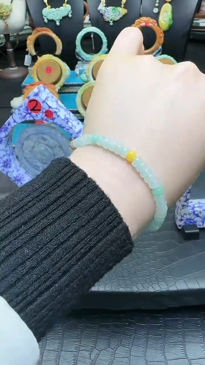 【闪购商品】翡翠手串未镶嵌圆珠