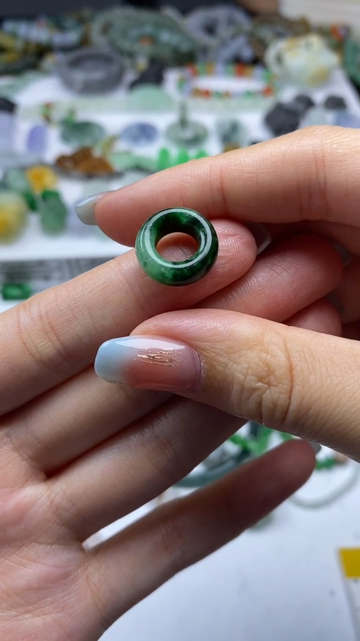 定制翡翠未镶嵌毛货定制不退不换