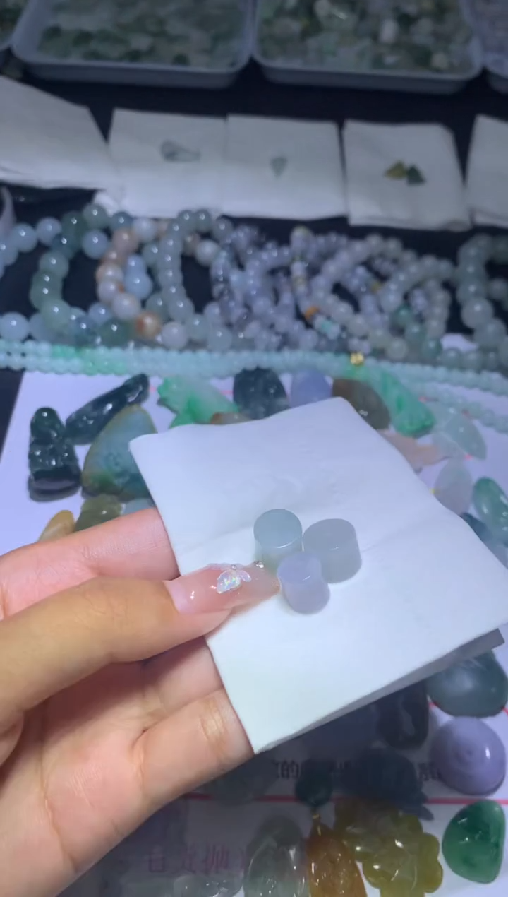 【闪购商品】翡翠挂件未镶嵌CXX000235