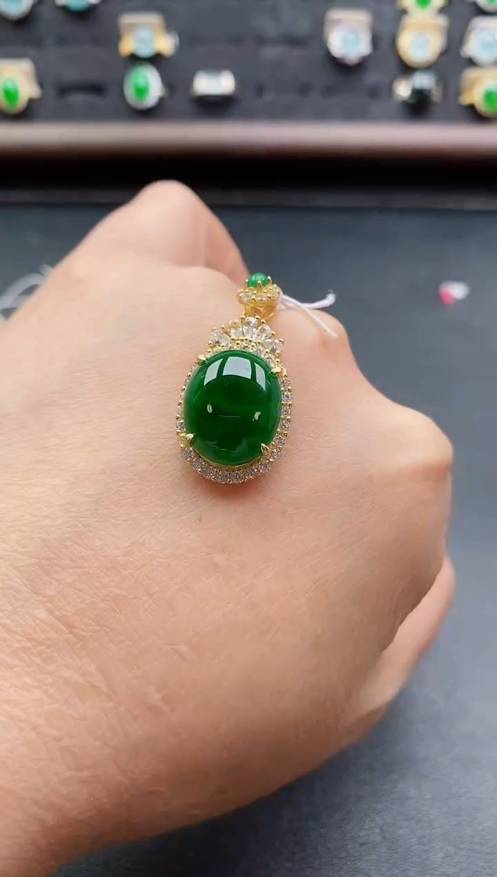 吊坠(赠链)银S925镶嵌翡翠1