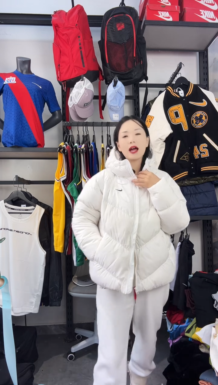 511 闪购编码 Nike/Joedan运动卫衣裤以直播间过款为准尺码·160 M