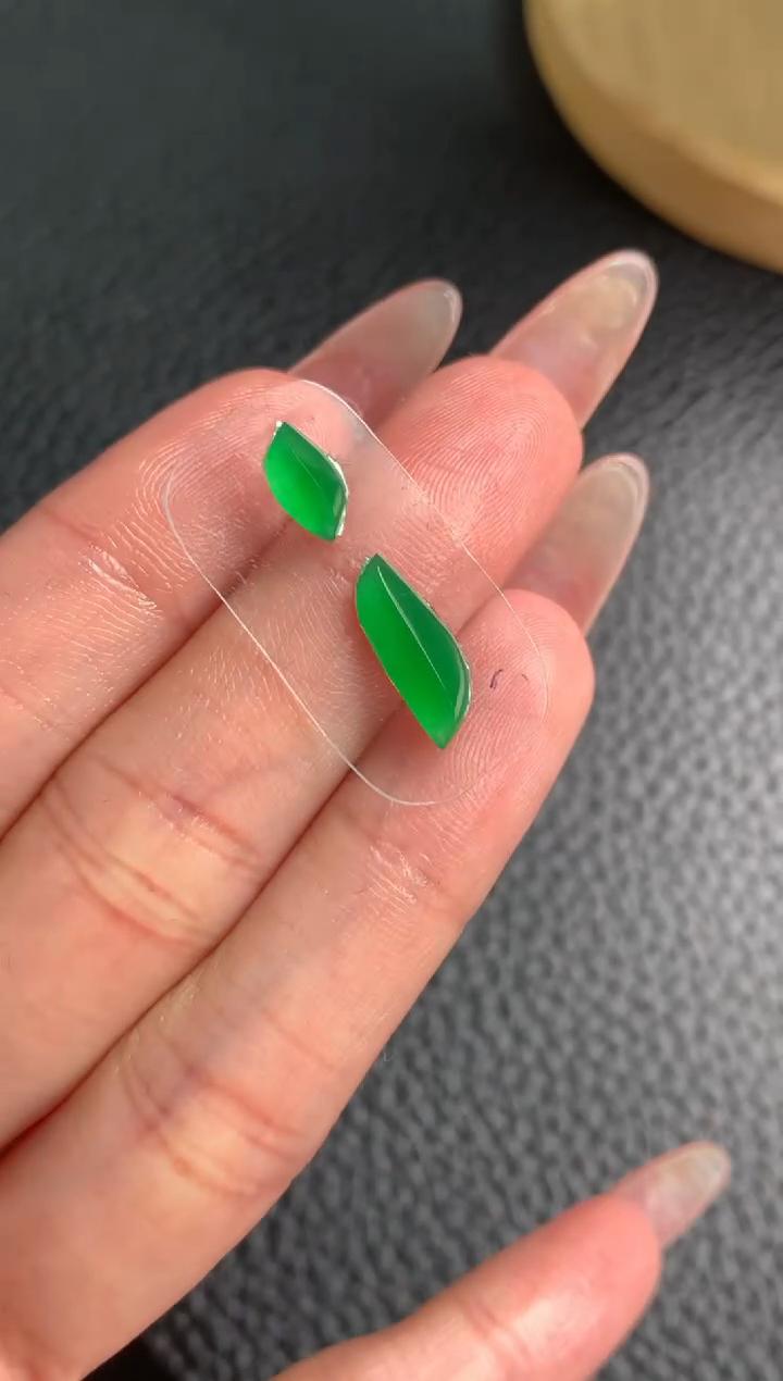 【闪购商品】定制翡翠未镶嵌毛货