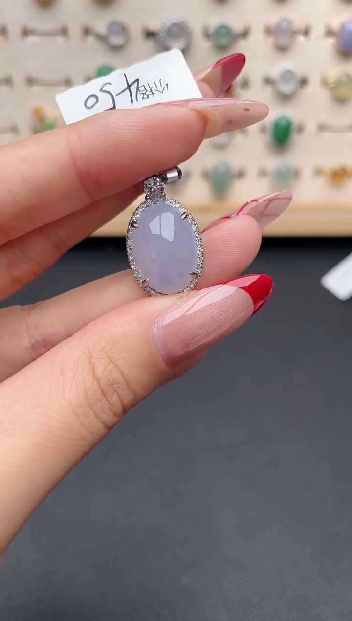 【闪购商品】翡翠吊坠(赠链)银S925镶嵌一物一证一礼盒