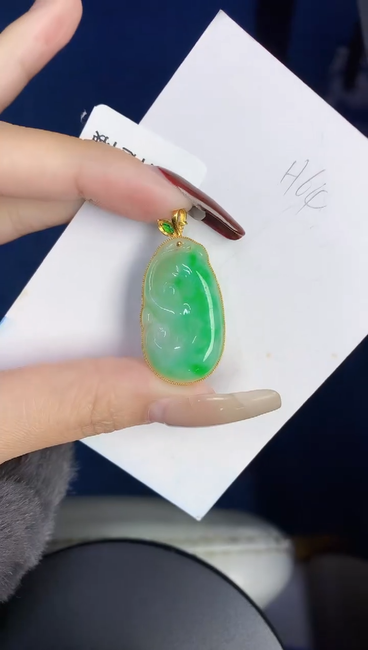 【闪购商品】翡翠颈饰18K金镶嵌00000000000