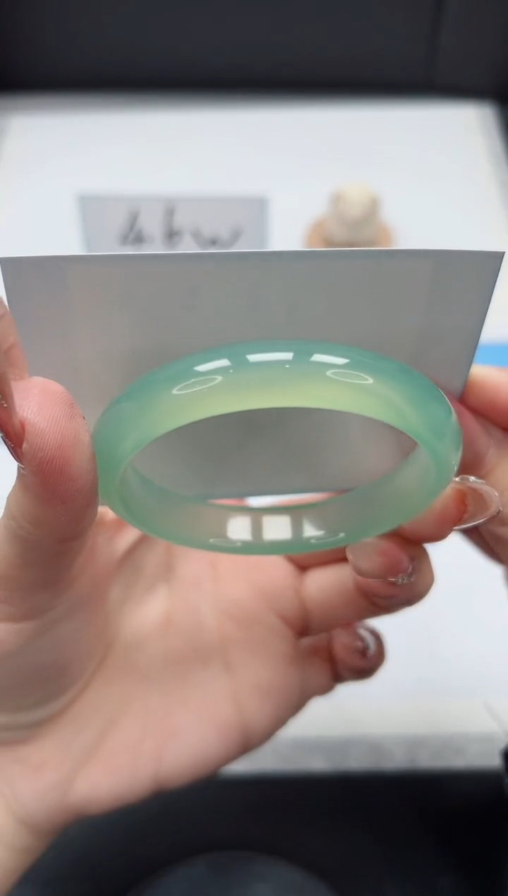 【闪购商品】石英质玉手镯未镶嵌277/55.7晴水