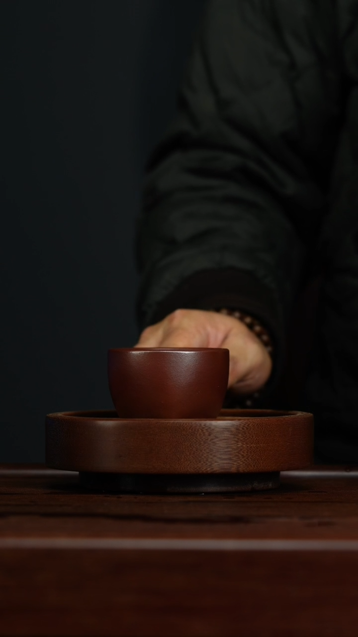 【闪购商品】紫砂茶壶q5主人杯石红