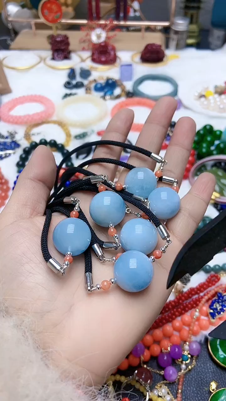 【闪购商品】海蓝宝石颈饰未镶嵌A65SDGFSDGS