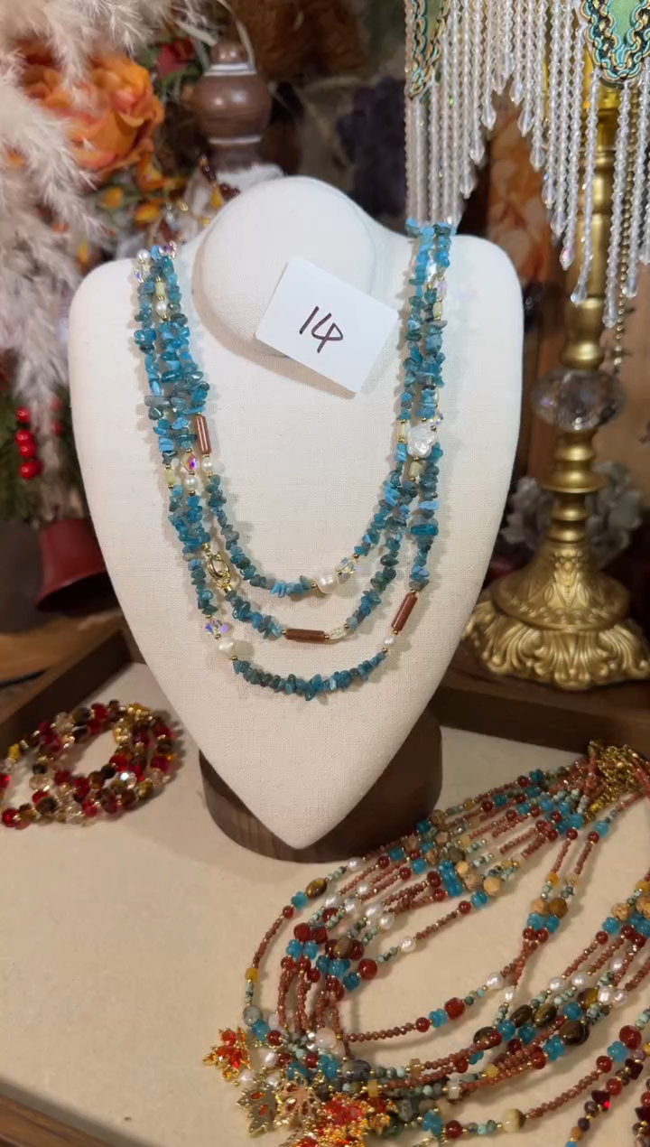 未镶嵌磷灰石碎石花朵巴洛克014