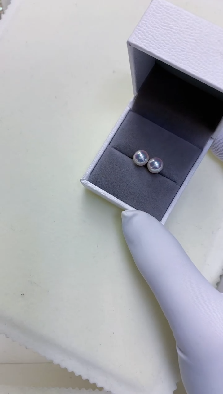 【闪购商品】海水珍珠商品18K金镶嵌7.5-8素钉定制