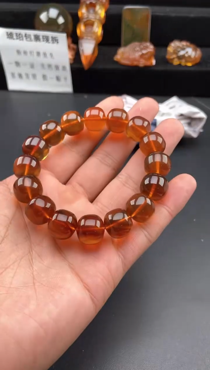 【闪购商品】琥珀手链未镶嵌金棕红老型珠手串