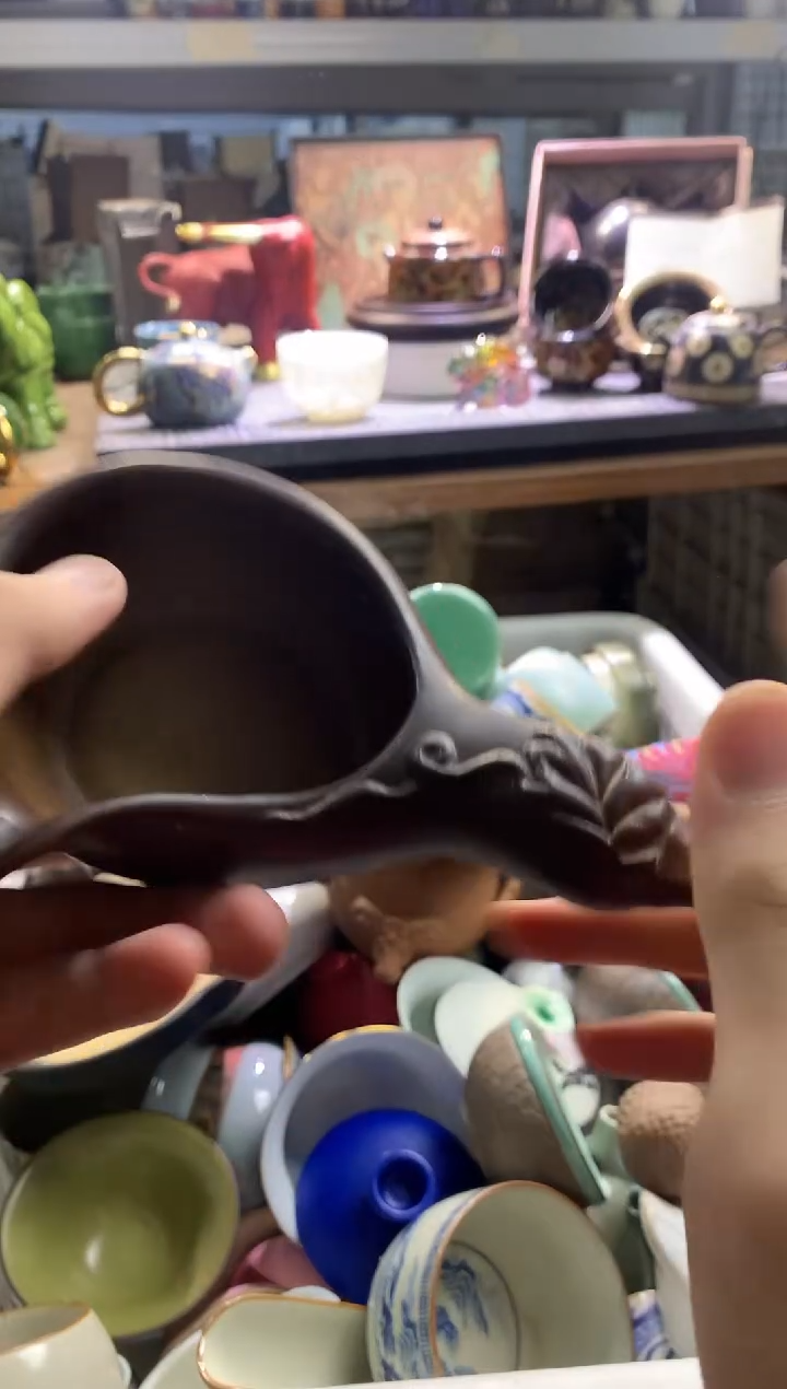茶具茶壶、盖碗、主人杯、客杯（轻轻微瑕介意勿拍）