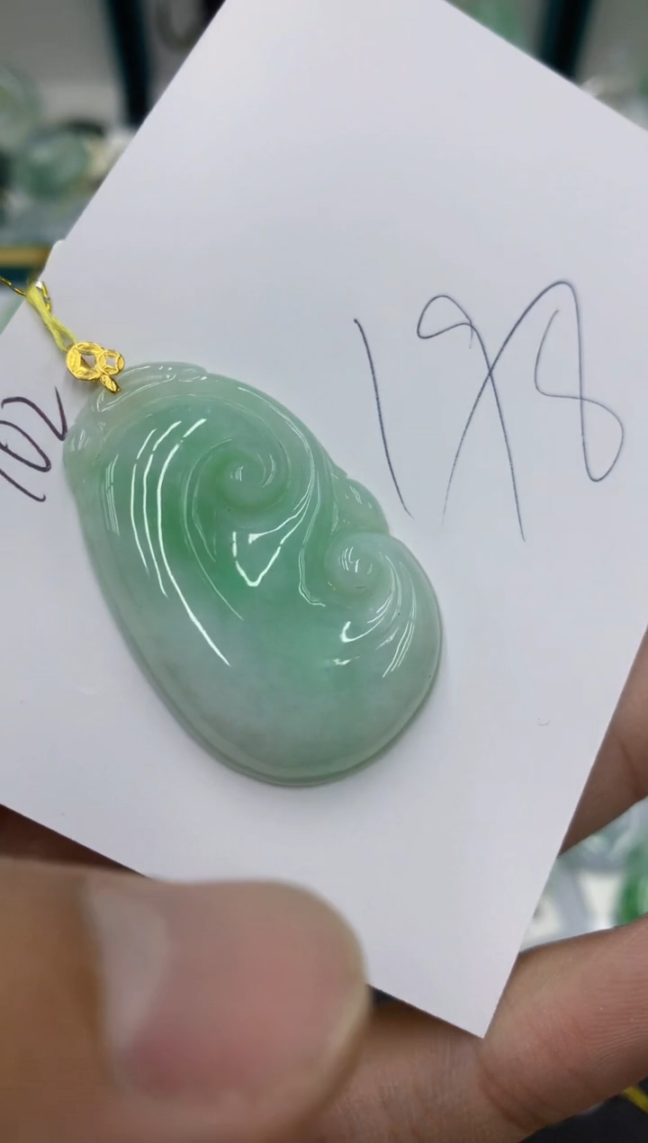 翡翠18K金镶嵌颈饰号链接1111111