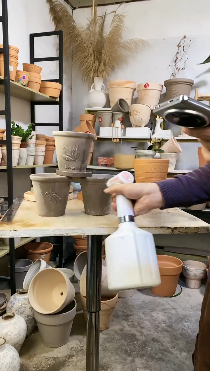 【闪购商品】陶13*13灰陶浮雕3图案 3盆3托