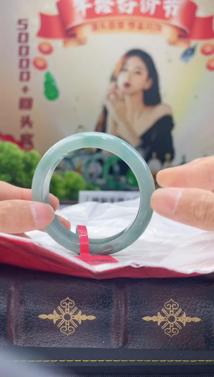 【闪购商品】翡翠手镯未镶嵌手镯5