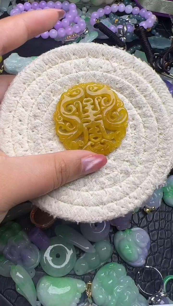 颈饰未镶嵌翡翠天然缅甸翡翠吊坠