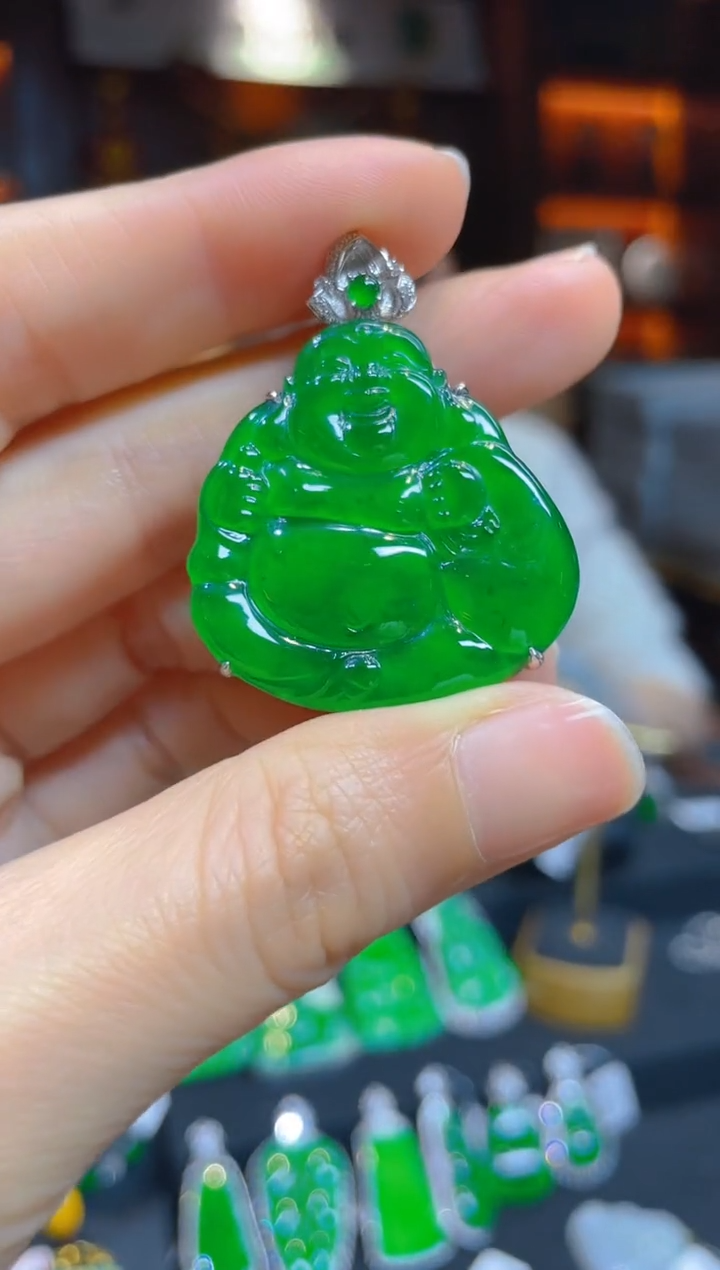 【闪购商品】翡翠颈饰18K金镶嵌117897天然A货翡翠布袋佛吊坠