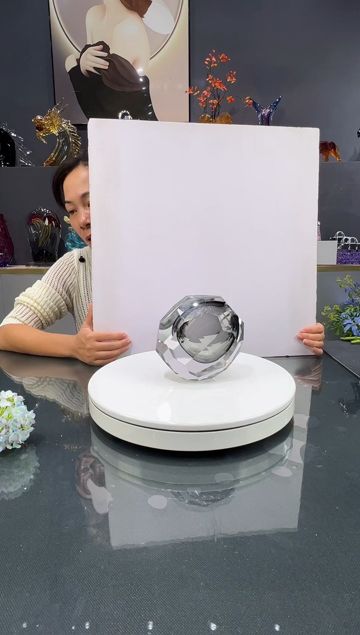 琉璃水晶琉璃花瓶1个 