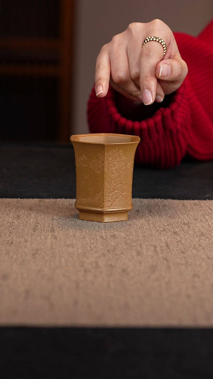 【闪购商品】紫砂茶杯黄金段六方杯