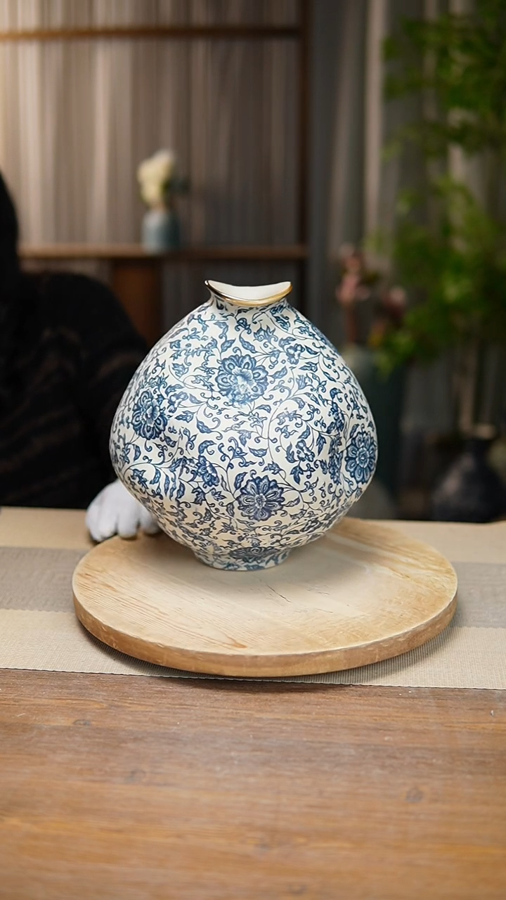 【闪购商品】陶瓷花器青花瓷缠枝莲大肚