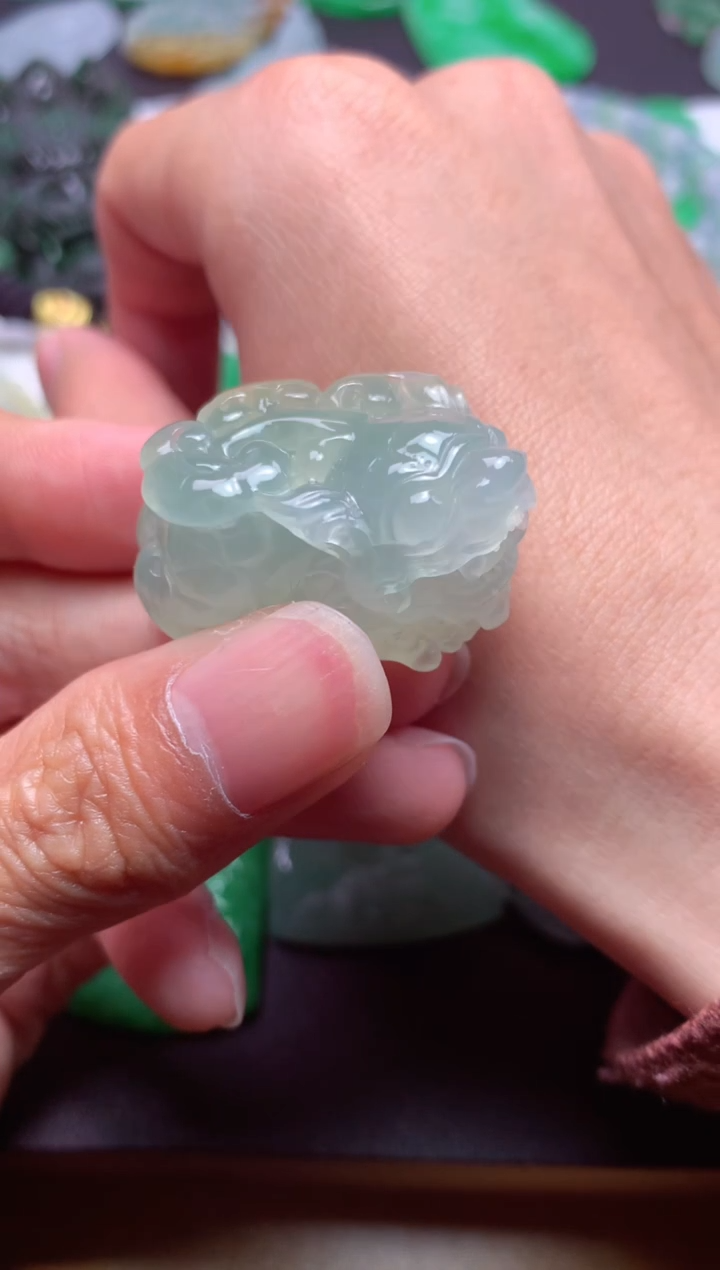 【闪购商品】翡翠颈饰未镶嵌天然翡翠