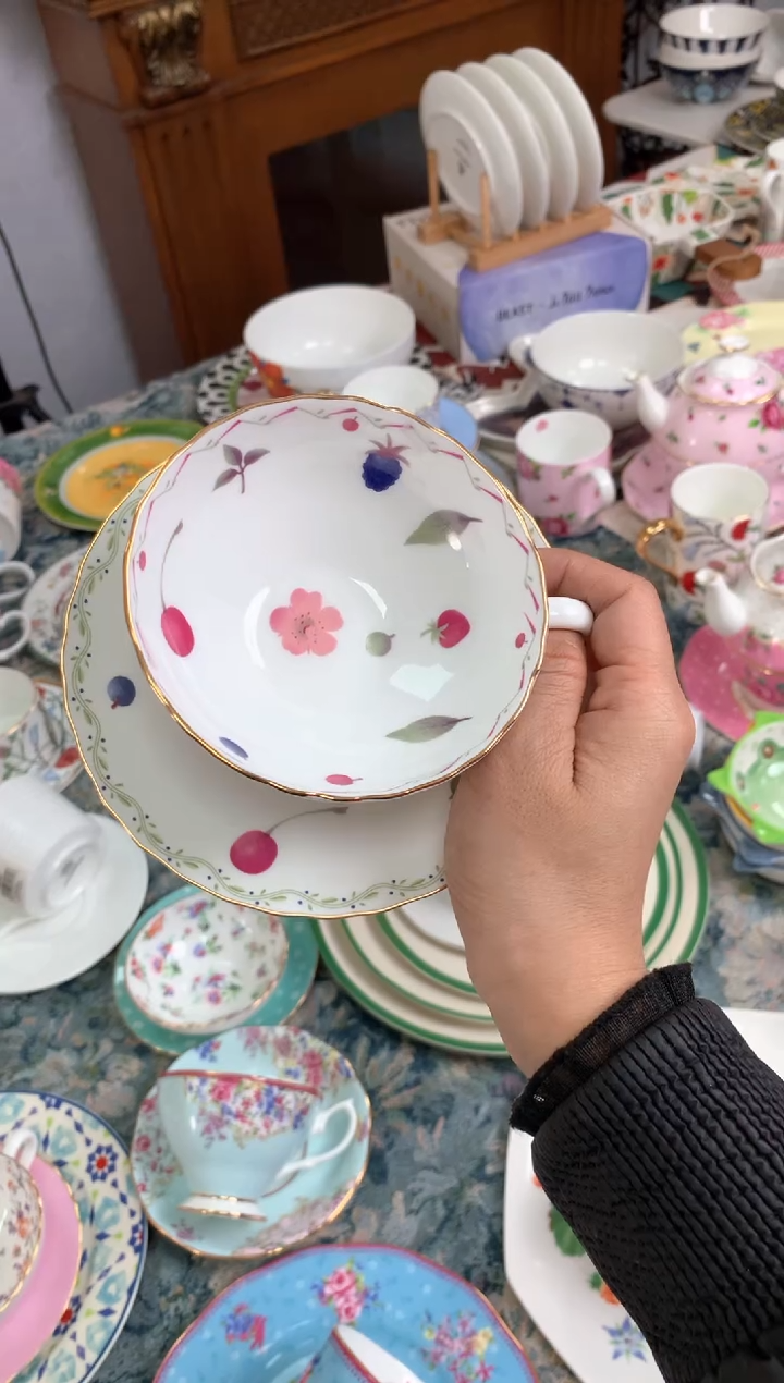 【闪购商品】瓷片陶瓷原单CC789餐具1个