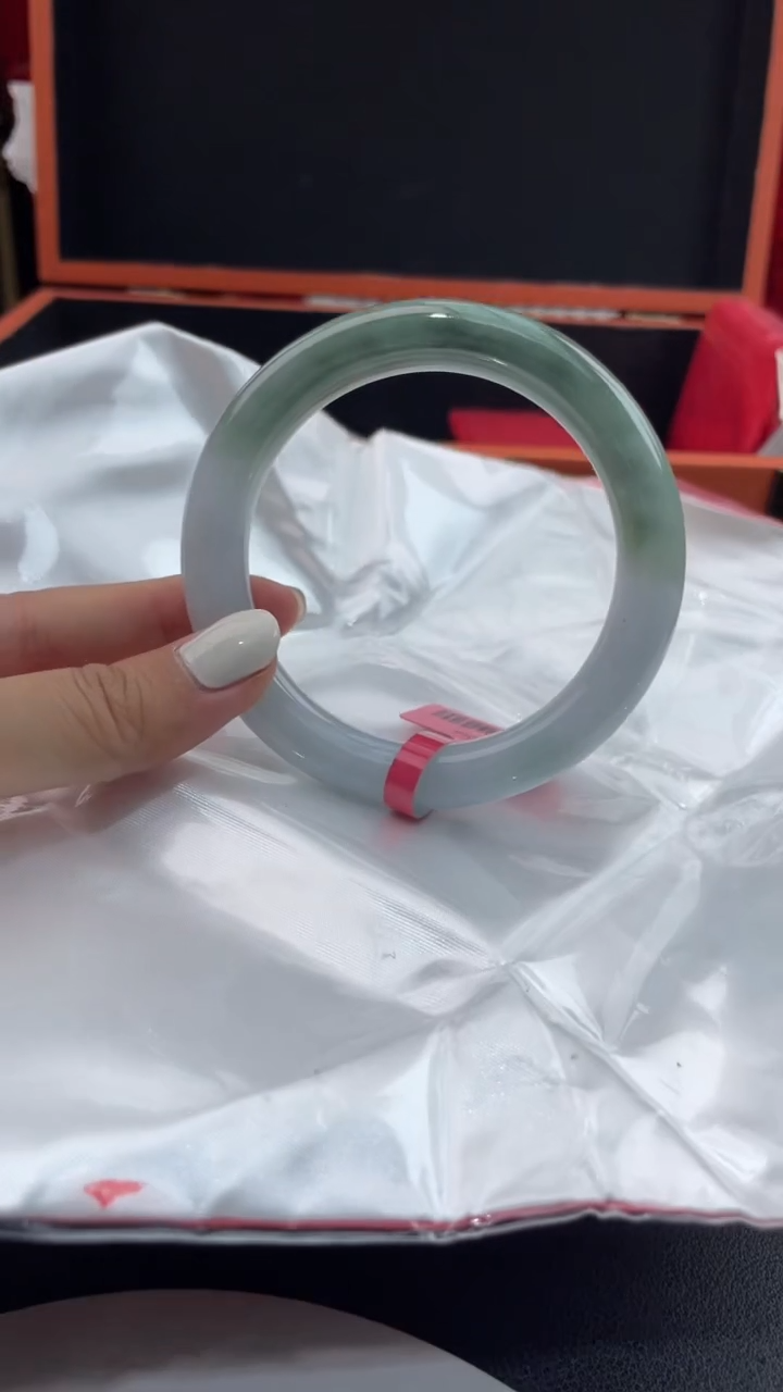 【闪购商品】翡翠手镯未镶嵌21翡翠手镯