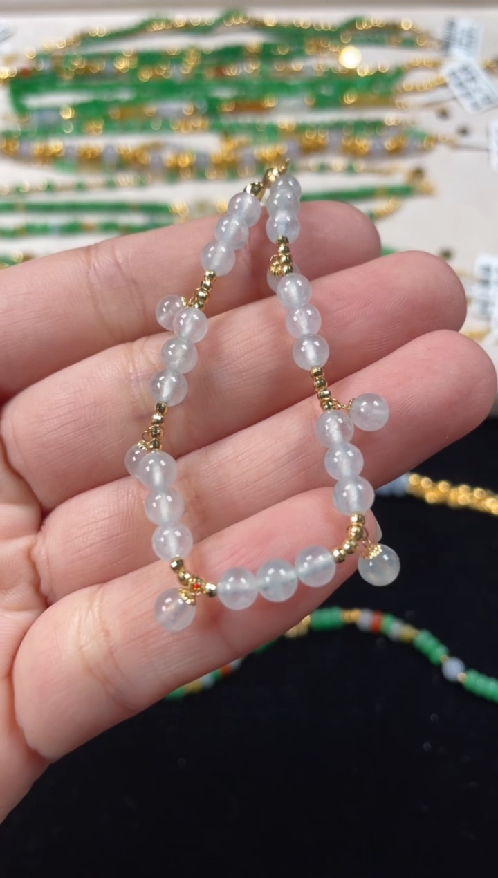 18K金镶嵌手链翡翠一个  P487