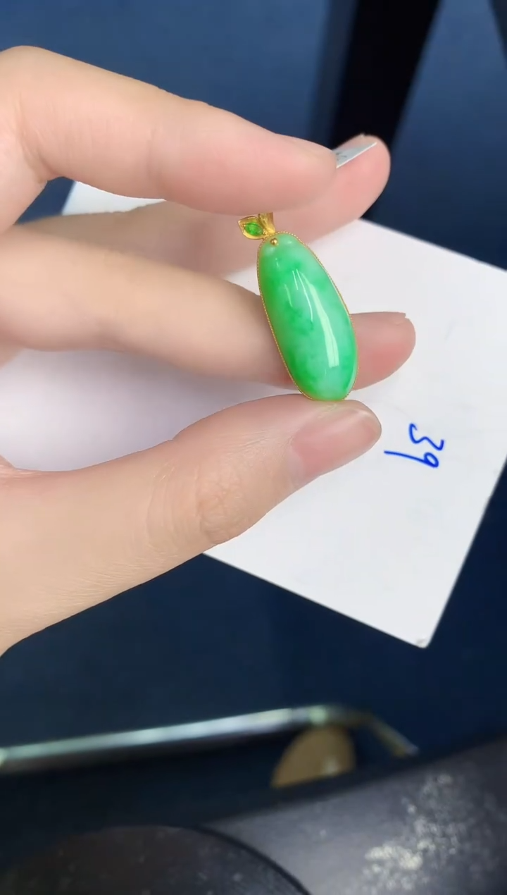 【闪购商品】翡翠颈饰18K金镶嵌000000000