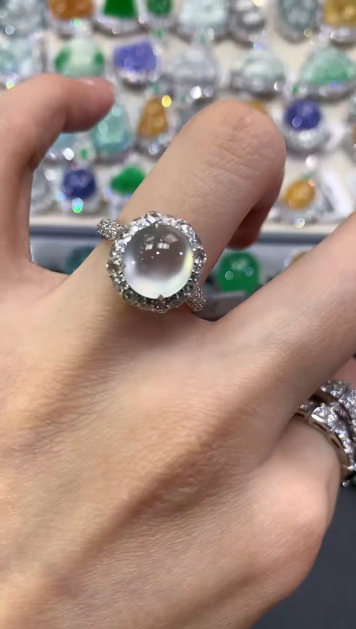 【闪购商品】翡翠戒指18K金镶嵌w62