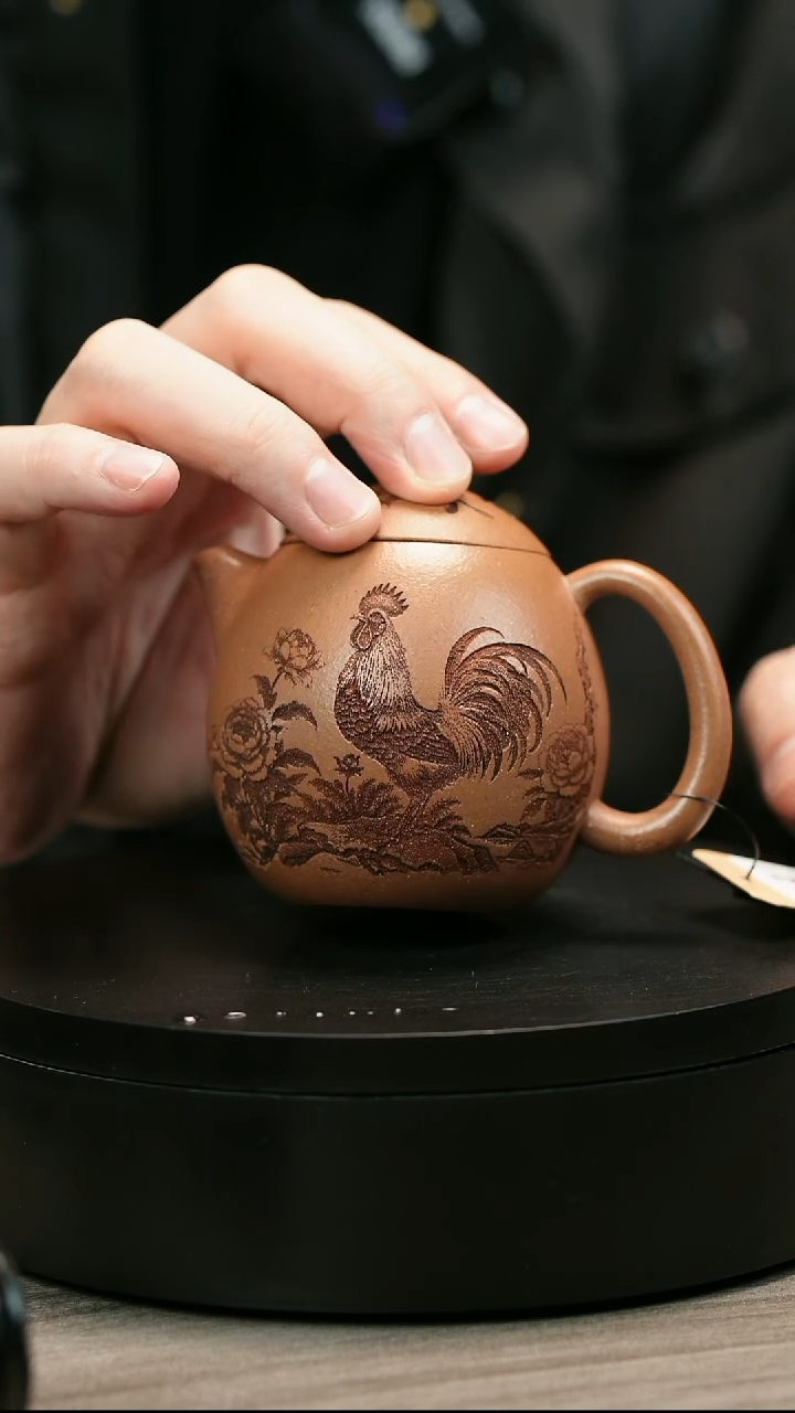 茶壶紫砂A****）H2518大吉大利刻绘龙蛋