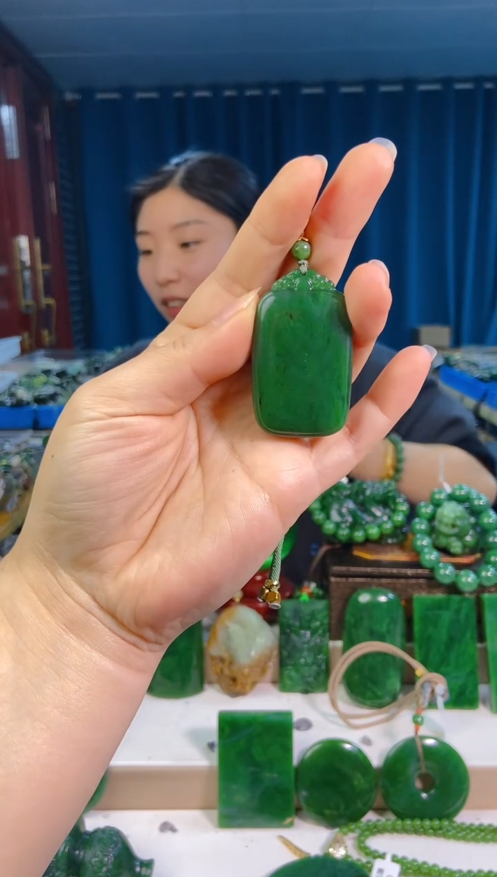 【闪购商品】和田玉挂件未镶嵌1