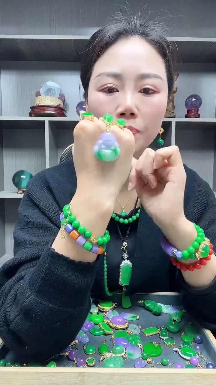 【闪购商品】翡翠吊坠(赠链)14K金镶嵌吊坠