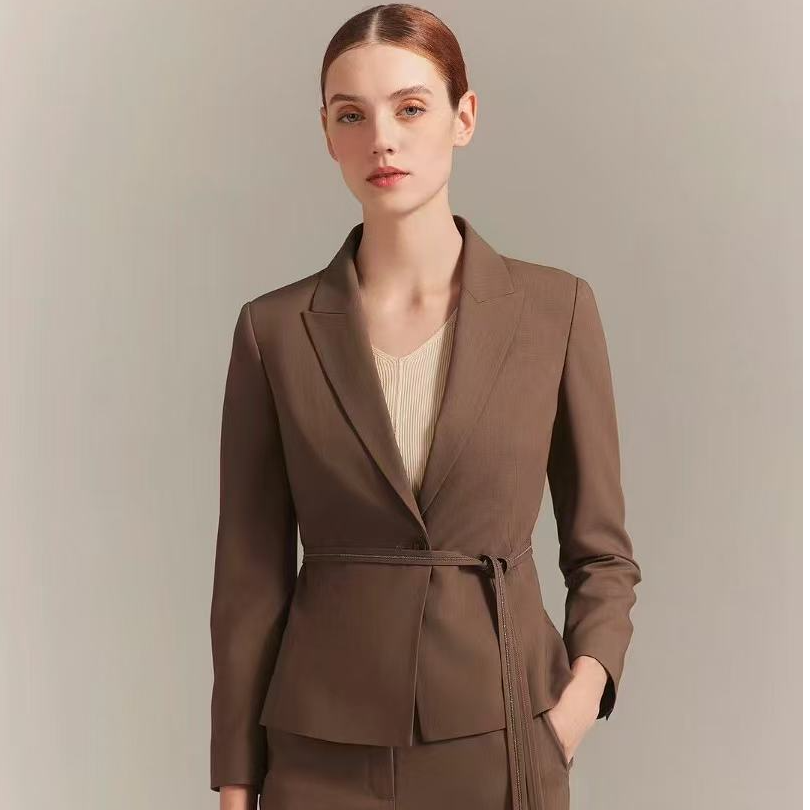 莫笙时尚气质女士西服上衣