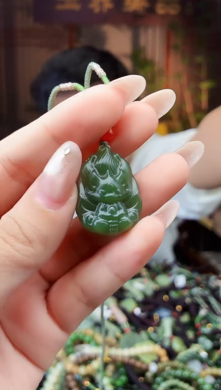 颈饰未镶嵌和田玉多样性发货拍一发一