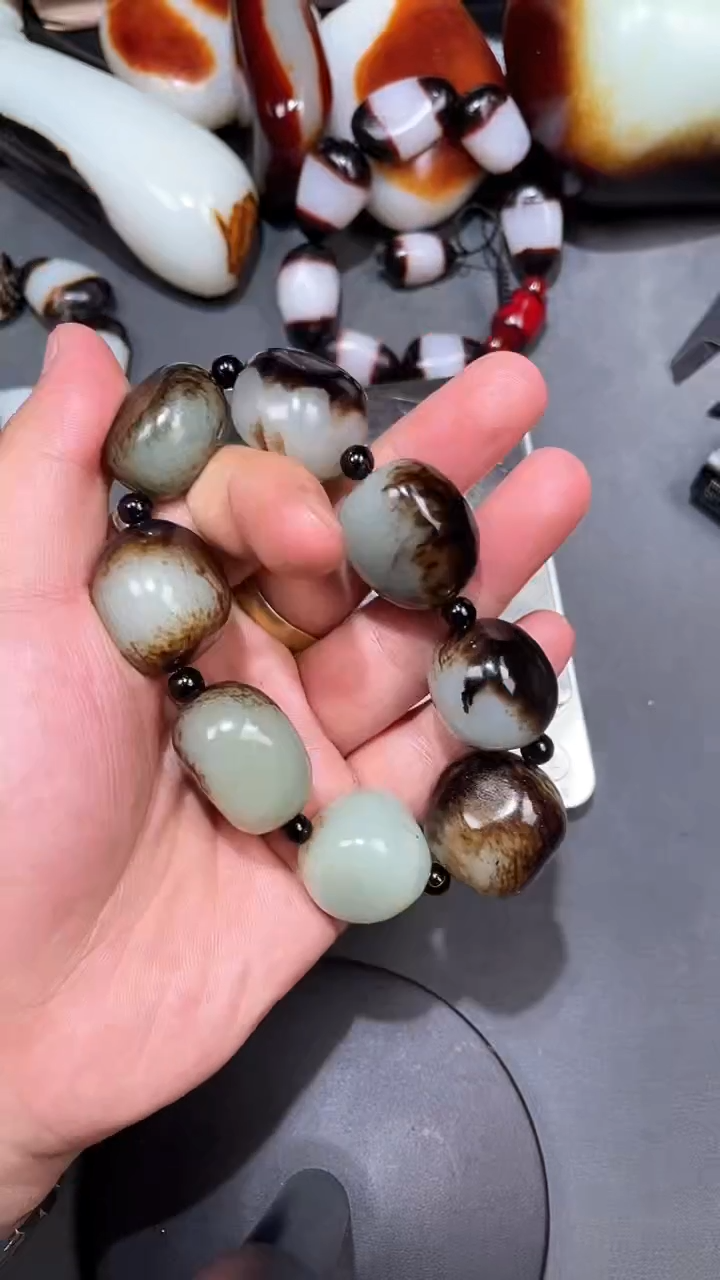 【闪购商品】和田玉手串未镶嵌YL-LL-2.5-22多样性发货