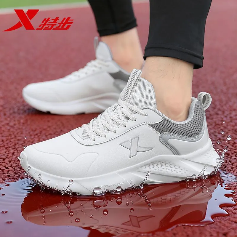 特步男鞋运动鞋官方旗舰店冬季防水旅游鞋正品男休闲鞋皮面跑步鞋