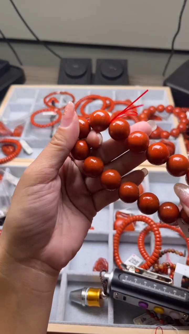 【闪购商品】南红玛瑙珠宝奇石未镶嵌15