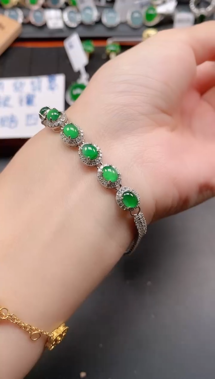 银S925镶嵌戒指翡翠1111