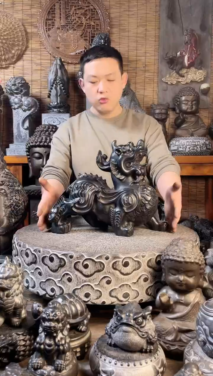 【闪购商品】40飞天貔貅天然青石雕刻