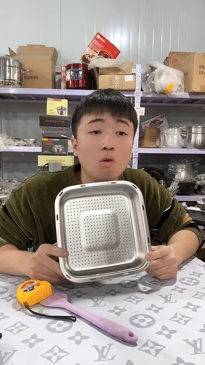 22直径方盘漏两个瑕疵