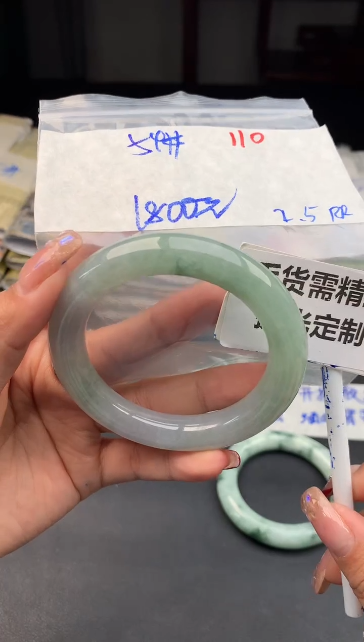 【闪购商品】定制翡翠未镶嵌110毛货需精细抛光多样性1件1800元