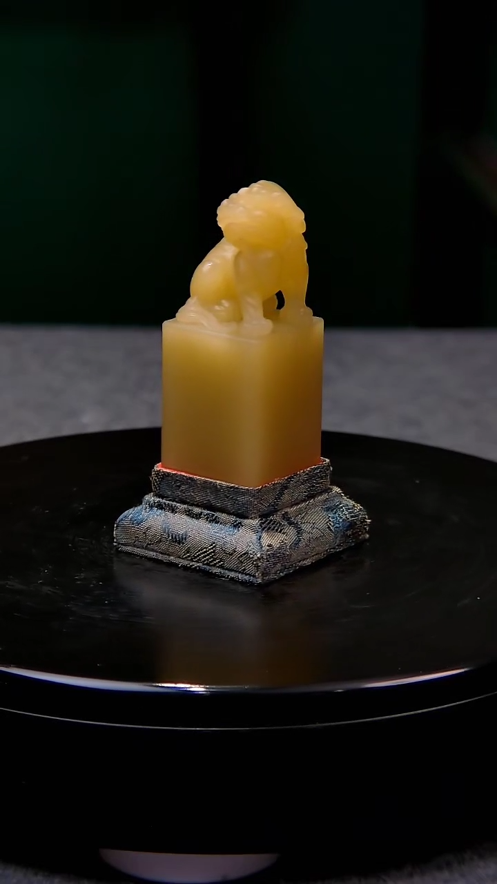 【闪购商品】印度石灯光冻瑞兽钮